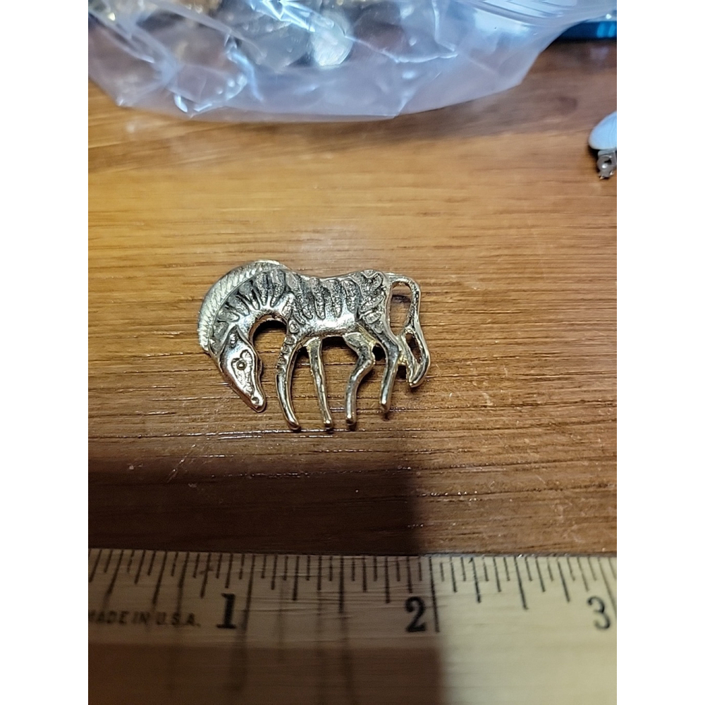 Vintage Gold Tone Alloy Modernist Animal Zebra Brooch Pin Costume Jewelry